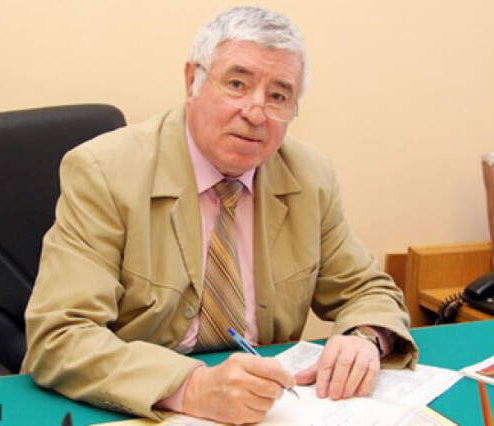 П. Запорожец.