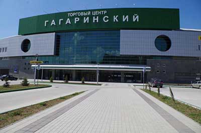 Простота, строгость линий, но в то же время  элегантность &mdash; стиль А. Митюнина