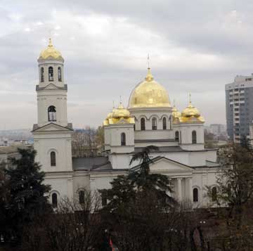 Восстановленный кафедральный собор Александра Невского в Симферополе