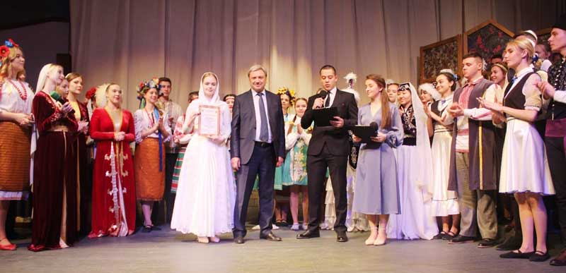 Вручение благодарности студентам за участие в конкурсе &laquo;Прокурор будущего&raquo;