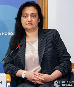 Елена Новицкая.